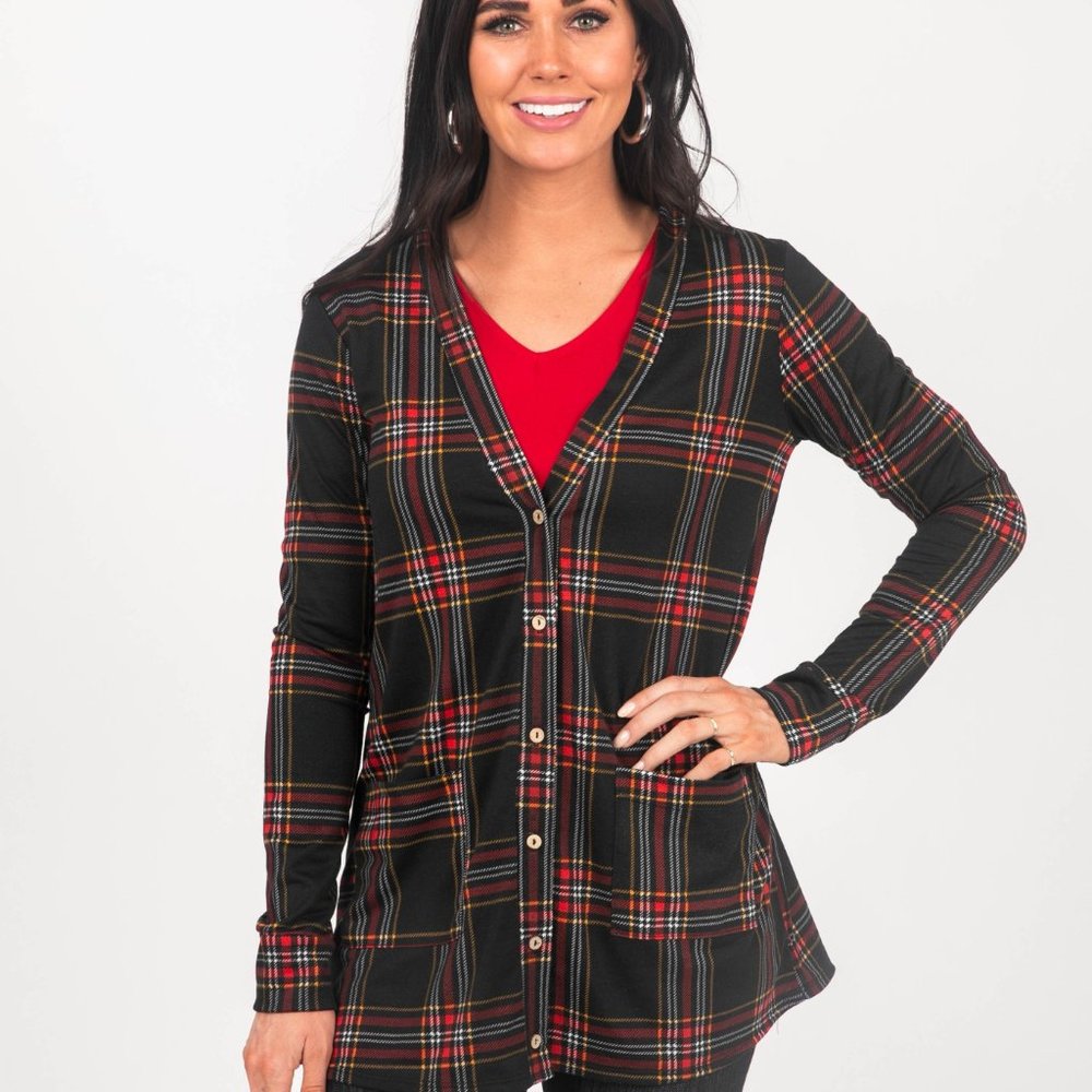 Agnes & Dora Essential Cardigan in Black Red Plaid